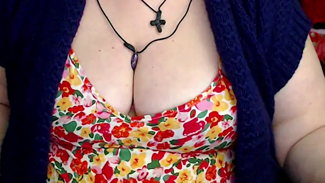 Онлайн чат XXX mayasmith