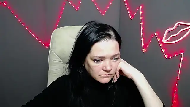 LauraFinn's Live XXX Chat