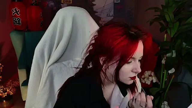 Chat XXX en directo de LizzyRid