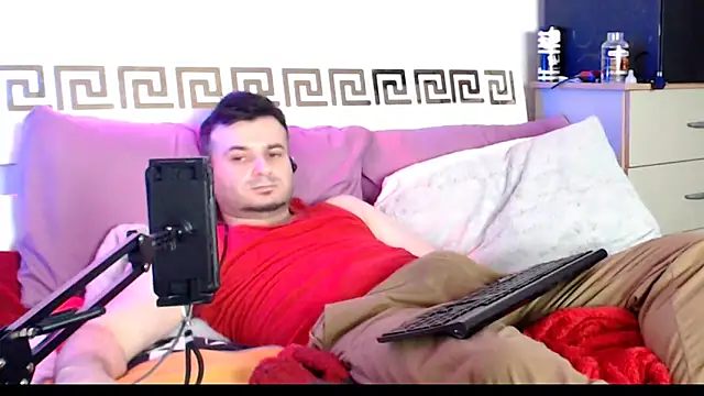 iuligruia69n Webbikameraesitys