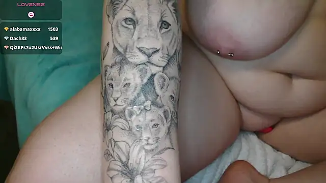 Sembang XXX Secara Langsung _Becca_und_Nimmersatt_