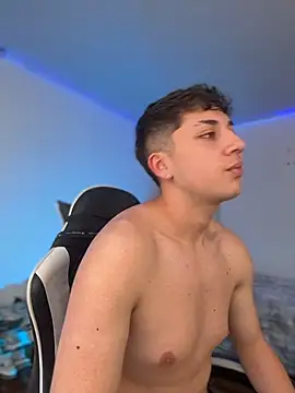 Chat XXX Live oliver_kyy