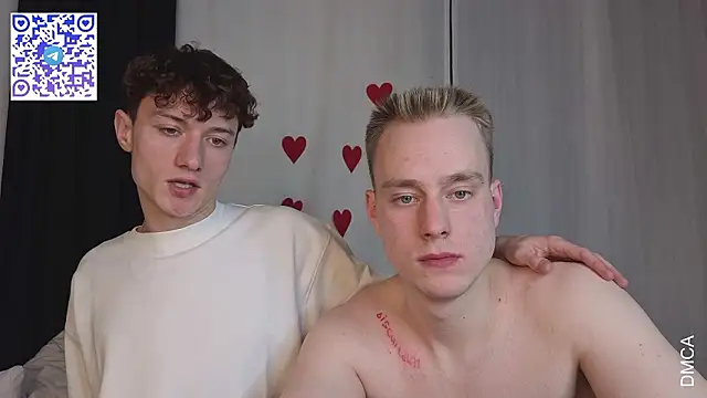 Kevin_Young_Cat Pertunjukan Webcam