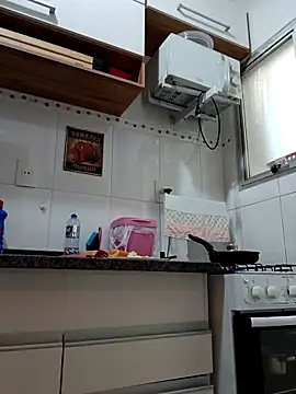 Czat XXX na żywo – Maya-Parllo