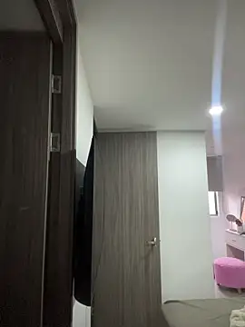 KattyCollins_ élő XXX-chatje