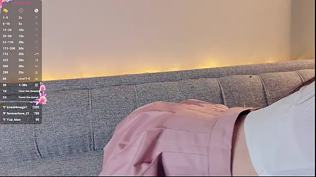 MirnaTellado Chat XXX live