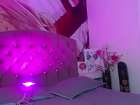 دردشة Ailanys_Miller الجنسية المباشرة