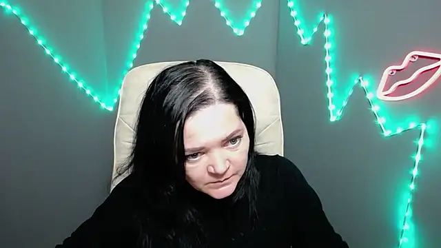 LauraFinn's Live XXX Chat