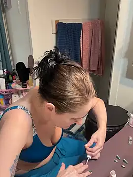 Chatroom XXX en direct de lolabunny9