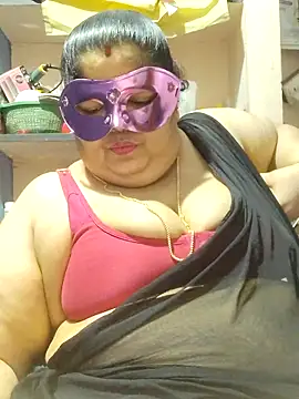 tamilthanushri's Live XXX Chat