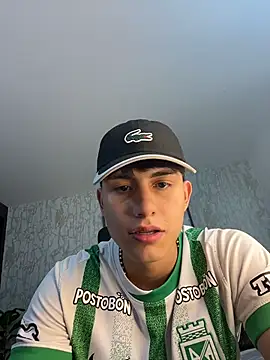 Lander_Cruz élő XXX-chatje