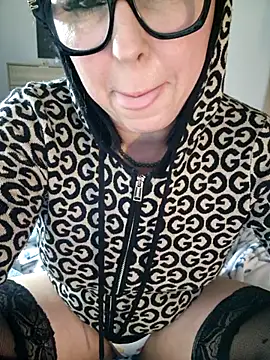 SEXY-ZOE: онлайн-секс-чат