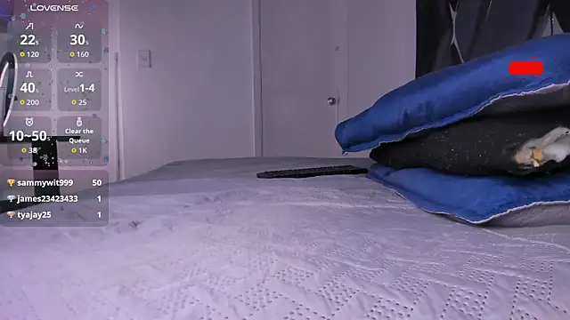 moonsweet1 Adlı Modelin Canlı XXX Sohbeti