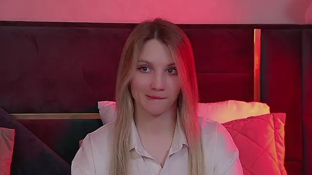 StacyEvances – Naživo XXX chat