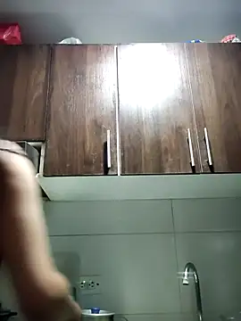 Megara_25 Adlı Modelin Canlı XXX Sohbeti