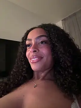 yasmingarcia webcam show