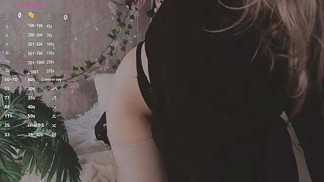 Chat +18 de MicheleHonas ao vivo