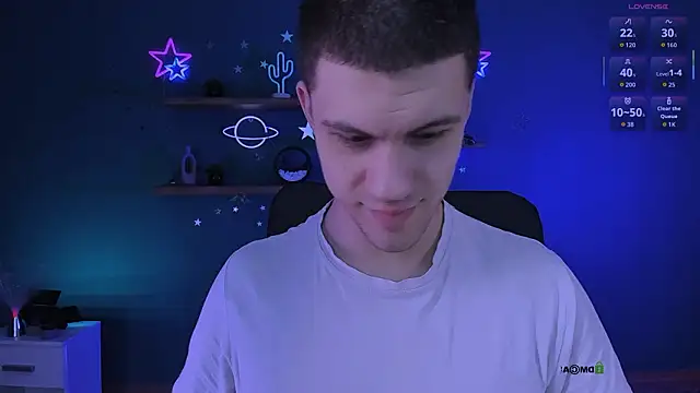 neo_raze Adlı Modelin Canlı XXX Sohbeti