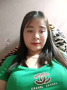 LoveShae_XYX Adlı Modelin Canlı XXX Sohbeti