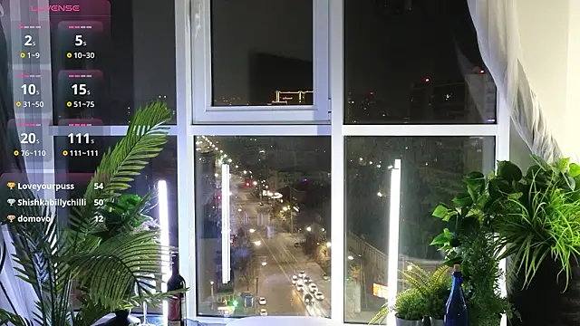 DebiHenks Adlı Modelin Canlı XXX Sohbeti