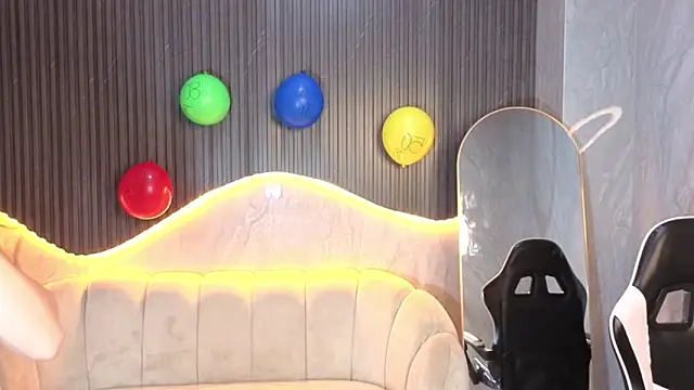 Tifany_Tx: απευθείας συνομιλία ΧΧΧ