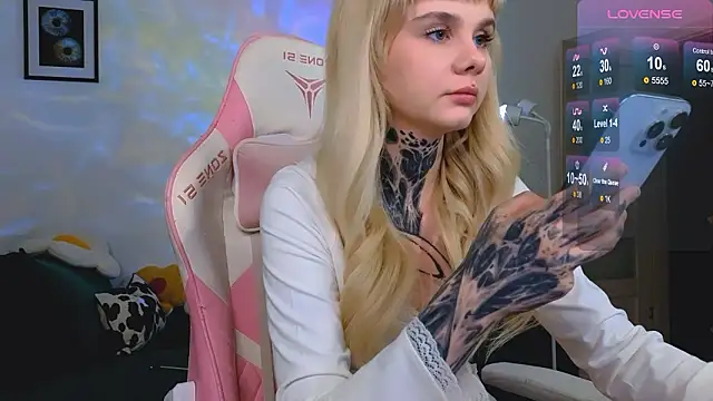 Britney_Lynch 现场XXX聊天