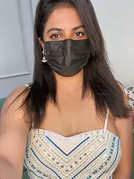 Chat XXX en directo de Pretty_varsha08