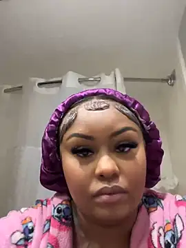 tipheragain Show in webcam