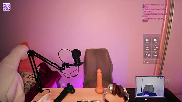 SweatyJay Chat XXX live