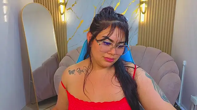 Samantha_Roberts_b 现场XXX聊天