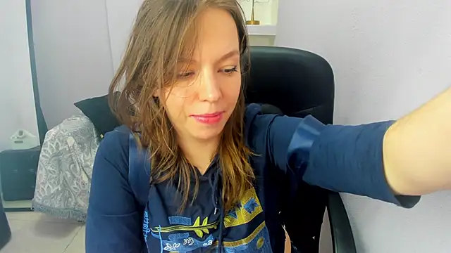 Persephoni 现场XXX聊天