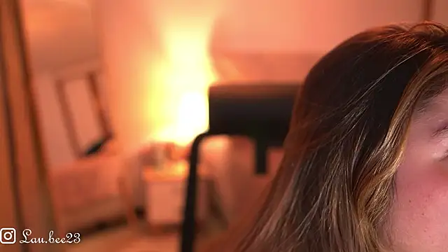 Živý XXX chat Lau_Bee