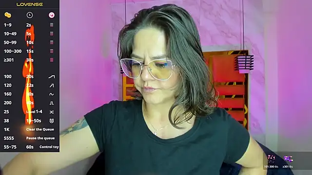 Онлайн чат XXX Luciifeer_