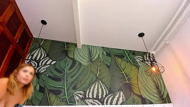 Živý XXX chat CarolineLaurent