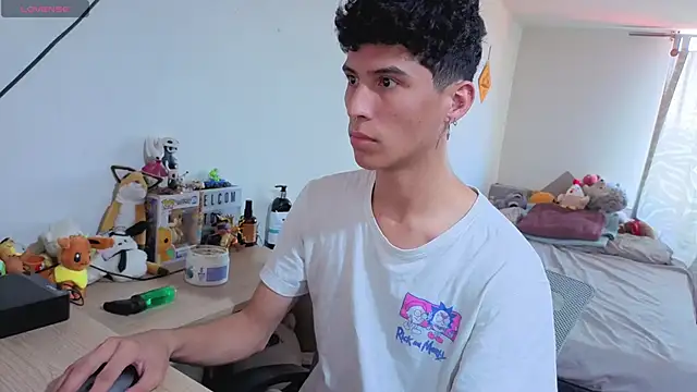 Chat +18 de LuClawthorne_ ao vivo