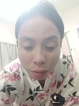 AsianTrixxx Adlı Modelin Web Kamerası Şovu