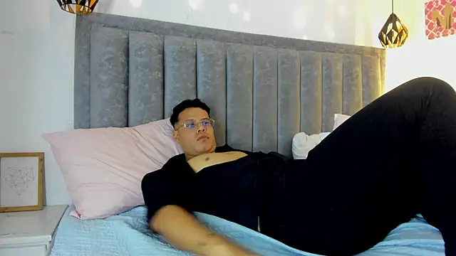 Liam_ruse Webcamshow