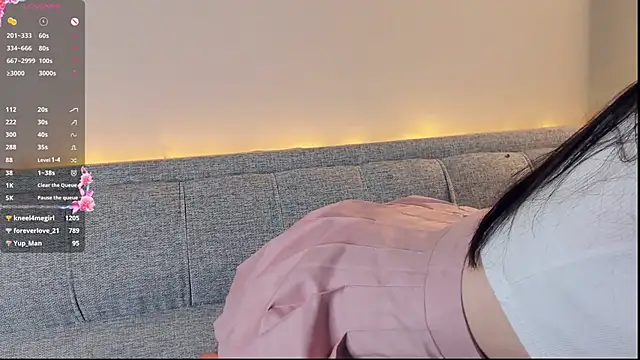 دردشة MirnaTellado الجنسية المباشرة