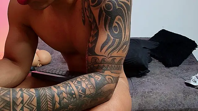 BrayaanFit 现场XXX聊天