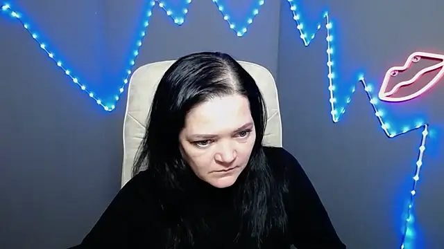 LauraFinn's Webcam Show