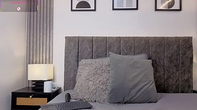 Ema_Stone65 Live XXX-chat