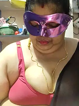 tamilthanushri – Live XXX-chat