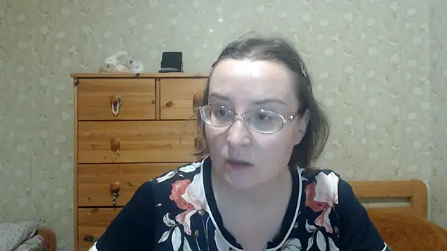 XXX chat uživo modela Smart_Rose