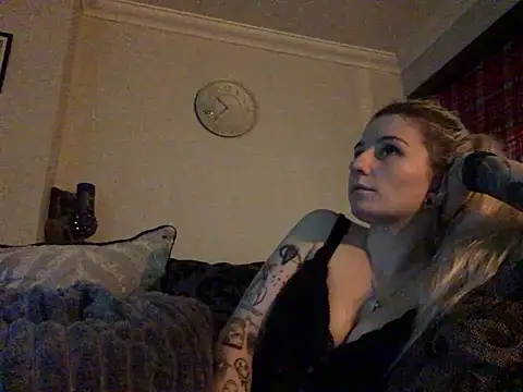 xxamyleighxx's Webcam Show