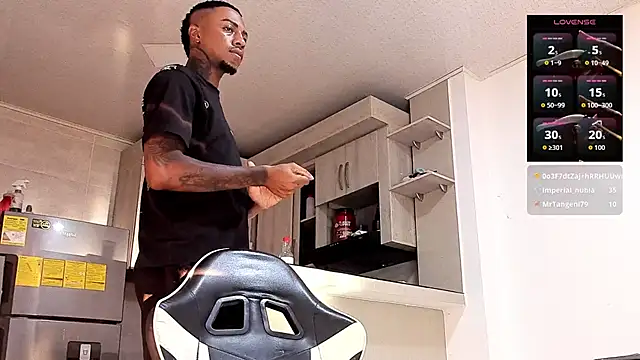 YeremiBrowm's Webcam Show