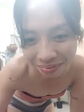 AsianTrixxx ওয়েবক্যাম শো