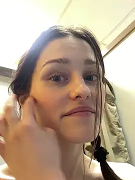 Mia_Mia_M Webcamshow