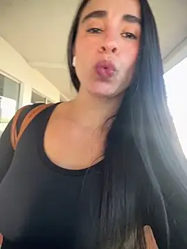 Chat XXX en directo de RoseOnYou