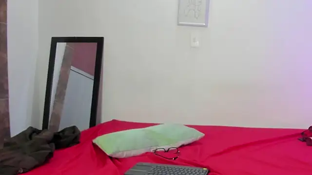 Scarlett_Cherry_ Live XXX-Chat