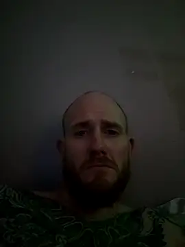 Pokazy przed kamerką – redandjuicy